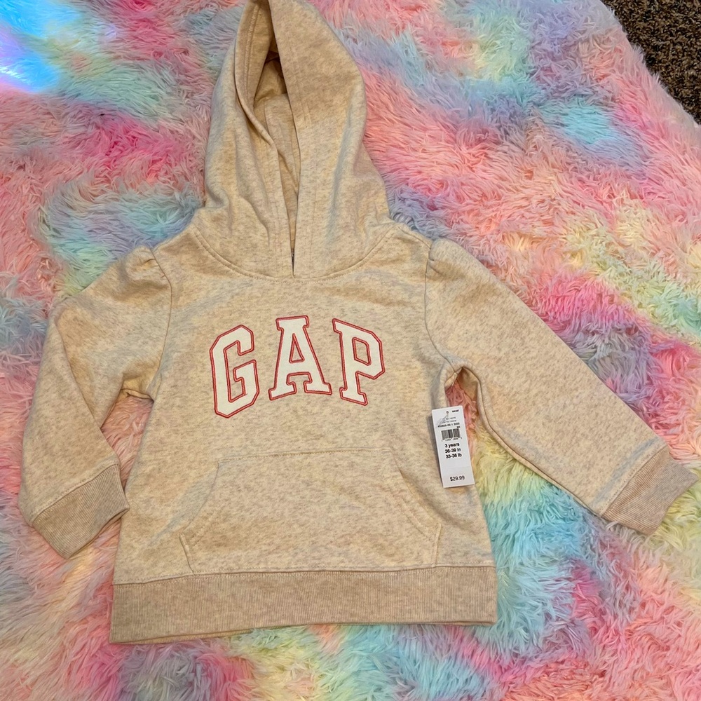 GAP hoodie size 3T cream color nwt